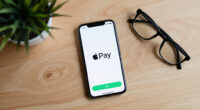 Apple Pay Down