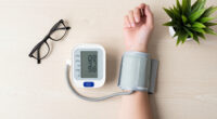 Upper Arm vs Wrist Blood Pressure Monitors: Which Is Easier for Older Hands